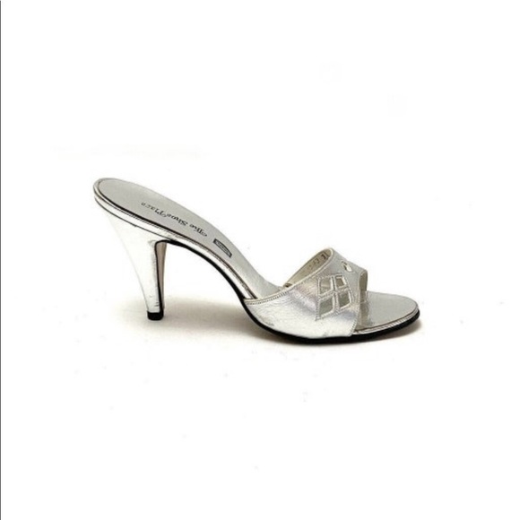 Vintage 1960s silver leather polly style heels - Picture 1 of 4